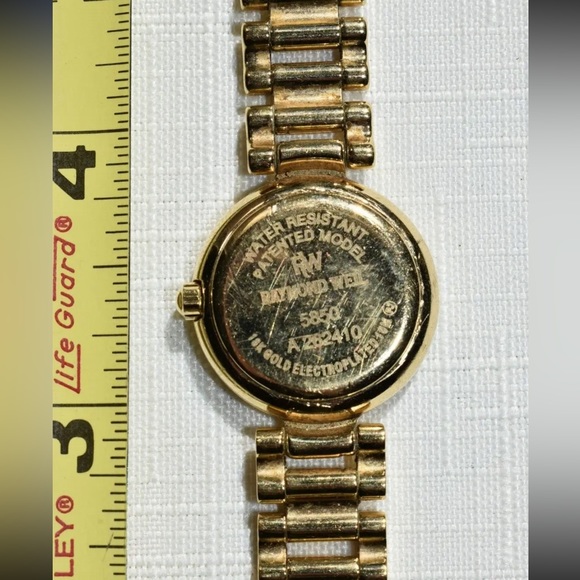 Raymond Weil Geneve 5850 18 Karat Gold Electroplated Ladies Watch